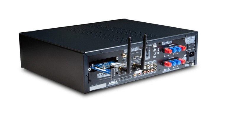 NAD C 399 后部带 MDC2 模块.jpg