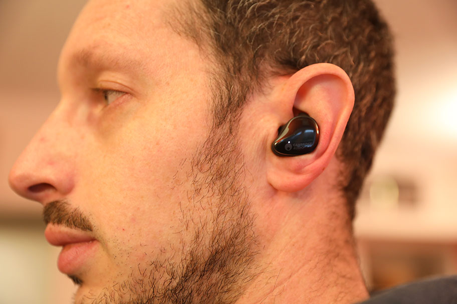 Cambridge-Audio-Melomania-Touch-Worn.jpg