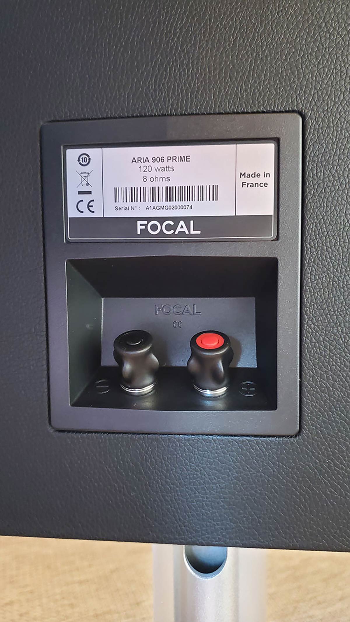 focal-aria-906-bookshelf-speaker-binding-posts-figure-5.jpg
