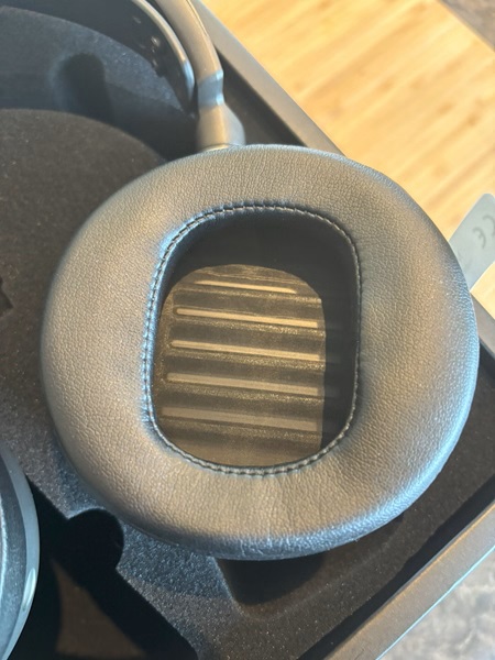 Audeze-mm-100-3.jpg