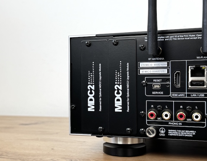 NAD-M66-MDC2-Einschuebe.jpeg